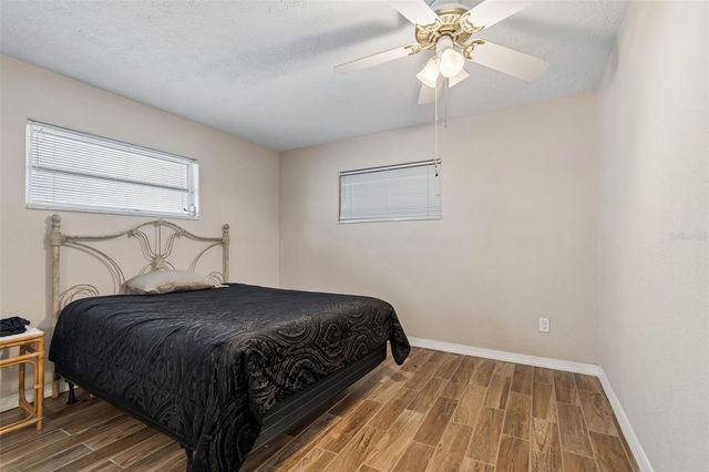 300 DRIFTWOOD DRIVE W, Palm Harbor, FL 34683