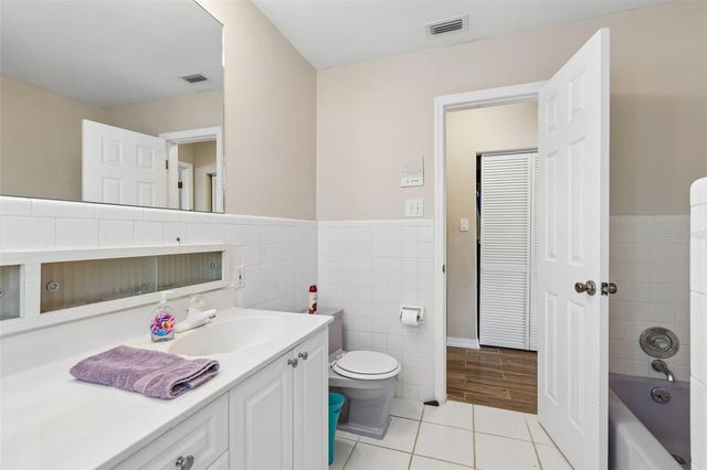 300 DRIFTWOOD DRIVE W, Palm Harbor, FL 34683