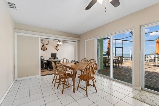 300 DRIFTWOOD DRIVE W, Palm Harbor, FL 34683