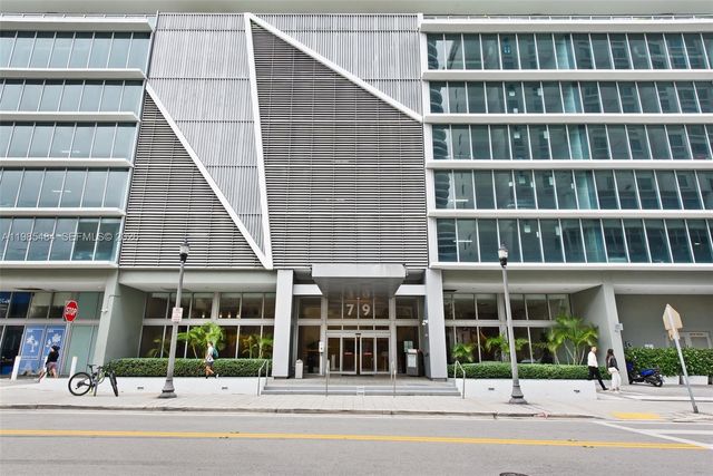79 SW 12th St 2503-S, Miami, FL 33130