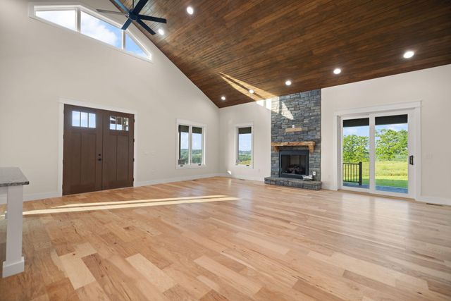 71A Eagle Landing, London, KY 40741