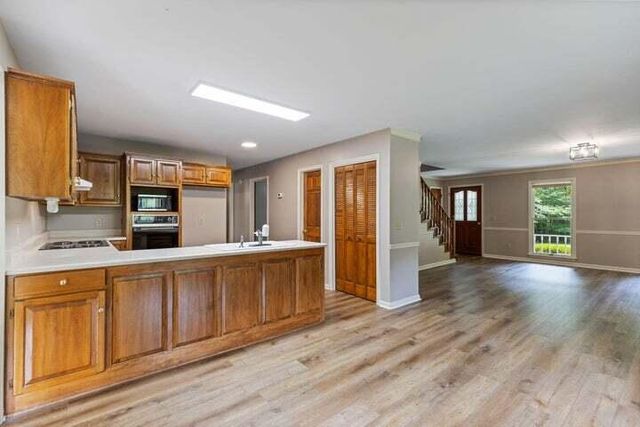 7741 N Lee Highway, Cleveland, TN 37312