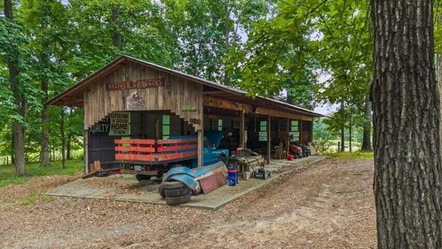 7741 N Lee Highway, Cleveland, TN 37312