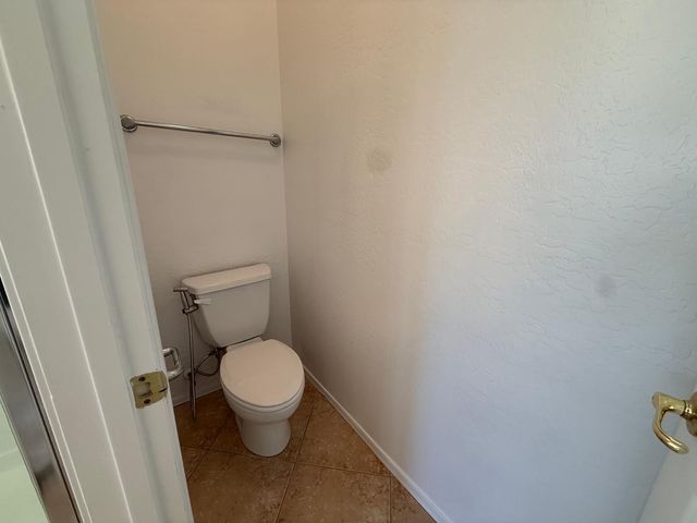 906 W Glenmere Drive, Chandler, AZ 85225