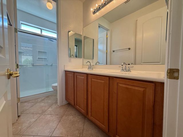 906 W Glenmere Drive, Chandler, AZ 85225