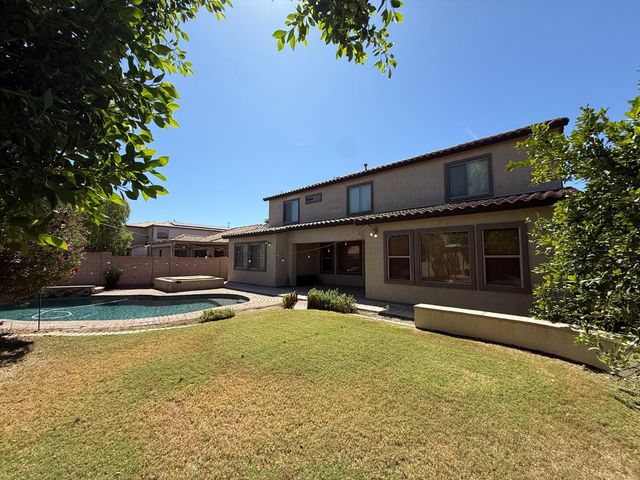 906 W Glenmere Drive, Chandler, AZ 85225