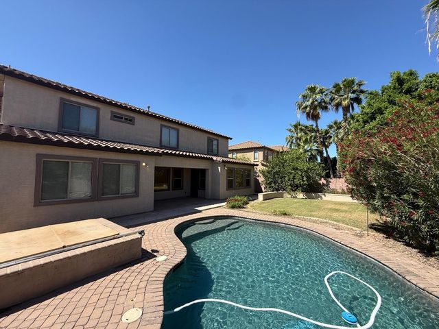 906 W Glenmere Drive, Chandler, AZ 85225