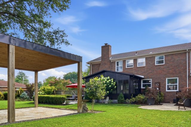 6016 Clifton Dr, Columbia, TN 38401
