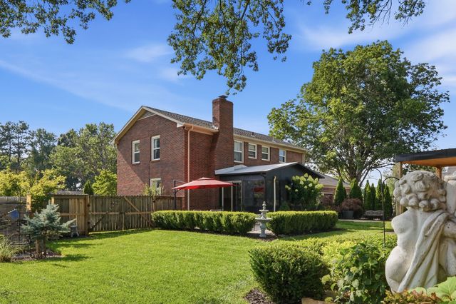 6016 Clifton Dr, Columbia, TN 38401