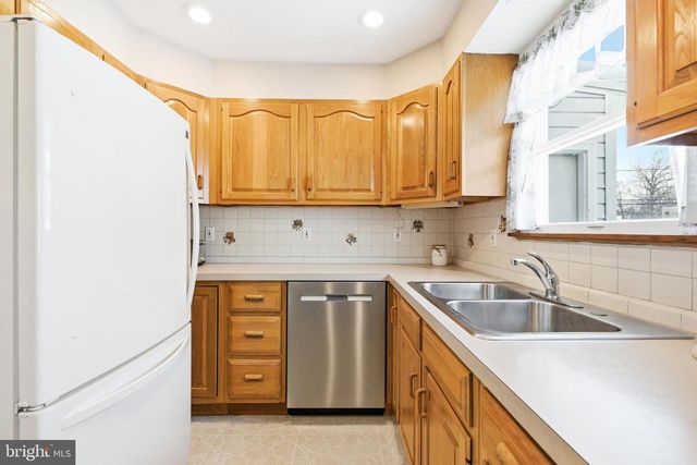 405 ANDOVER RD, Fairless Hills, PA 19030