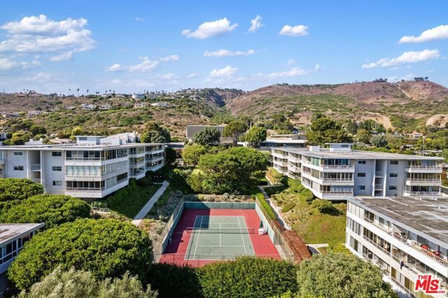 32724 Coastsite Drive 105, Rancho Palos Verdes, CA 90275