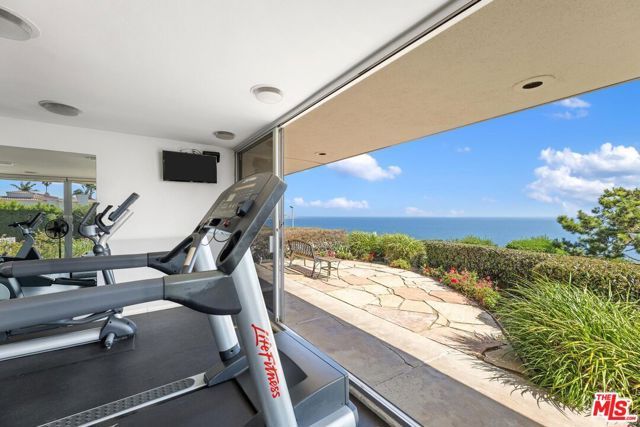 32724 Coastsite Drive 105, Rancho Palos Verdes, CA 90275