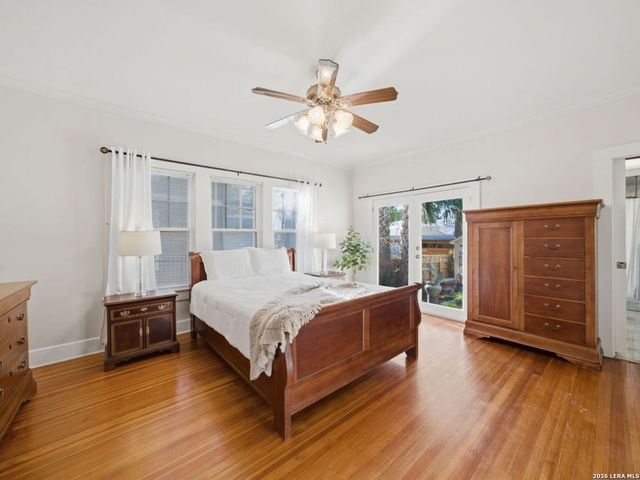 140 E French Pl, San Antonio, TX 78212