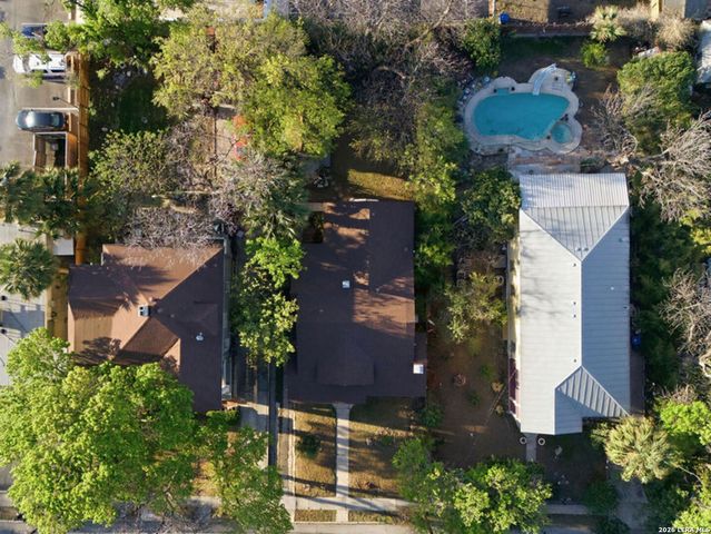 140 E French Pl, San Antonio, TX 78212