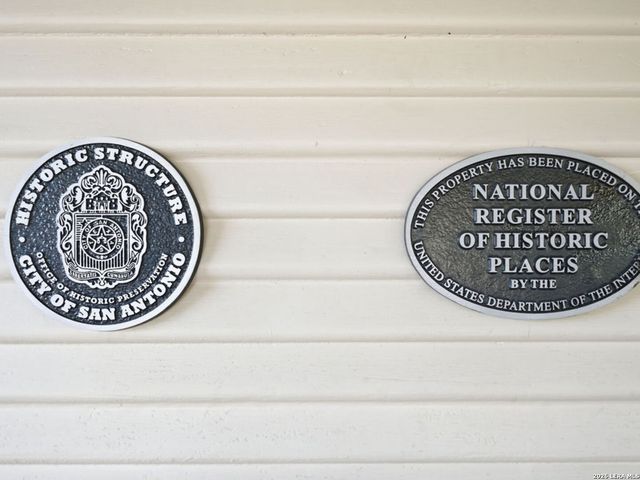 140 E French Pl, San Antonio, TX 78212