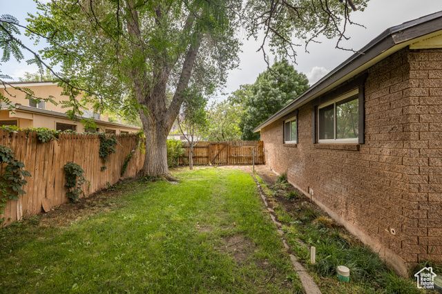 276 OPAL AVE, Moab, UT 84532