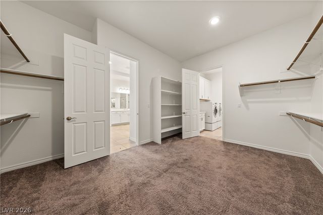 10100 Cambridge Brook Avenue, Las Vegas, NV 89149