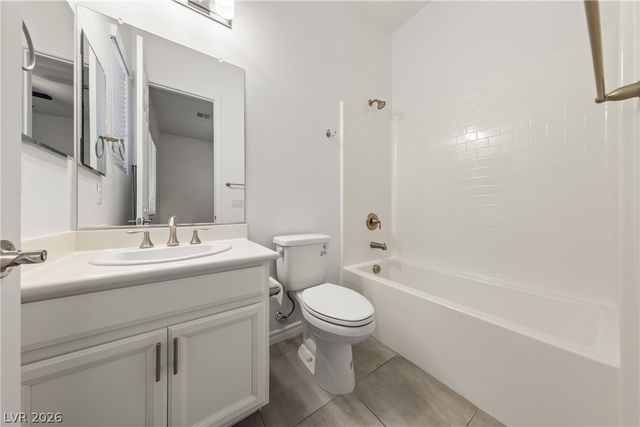 10100 Cambridge Brook Avenue, Las Vegas, NV 89149