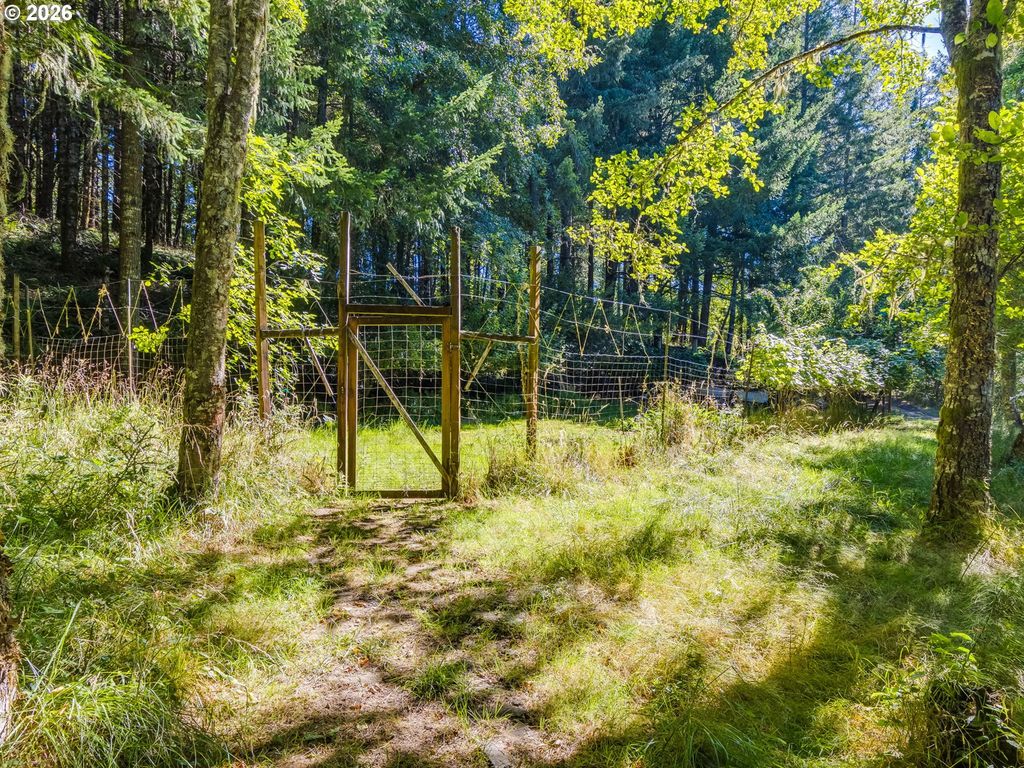 Image 31 of property listing at 16461 Nw ORCHARD VIEW Rd, Mc Minnville, OR 97128