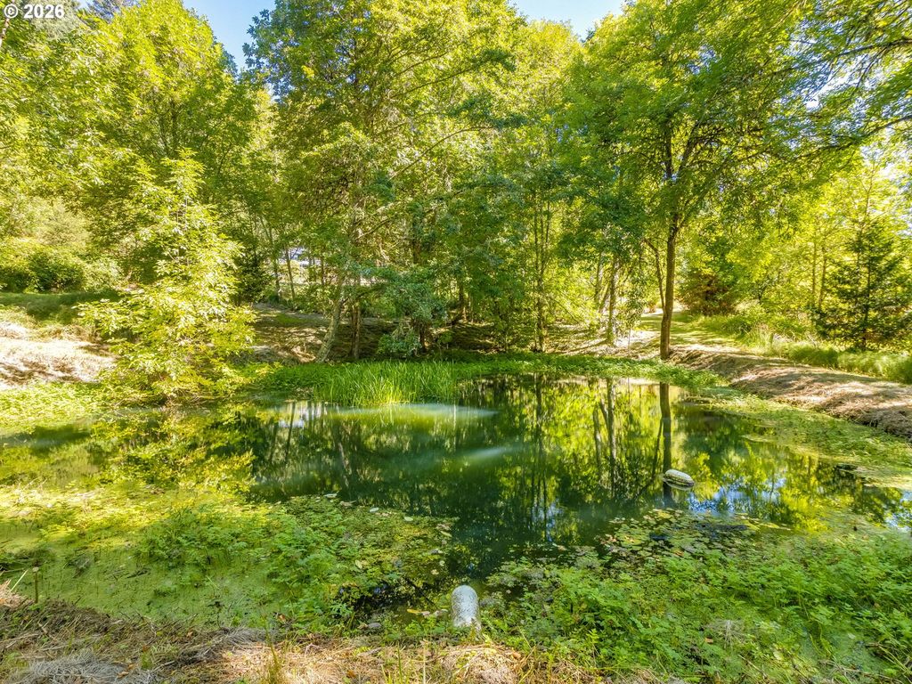 Image 34 of property listing at 16461 Nw ORCHARD VIEW Rd, Mc Minnville, OR 97128