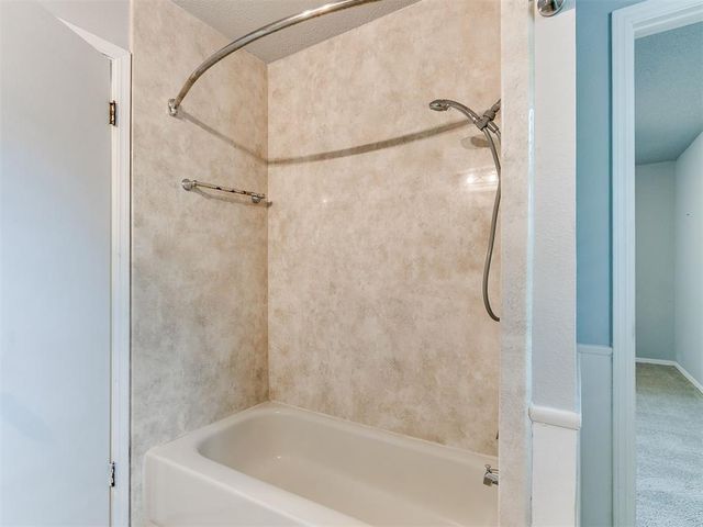 8920 Kenny Circle, Oklahoma City, OK 73132