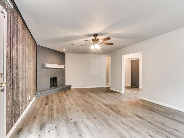 8920 Kenny Circle, Oklahoma City, OK 73132