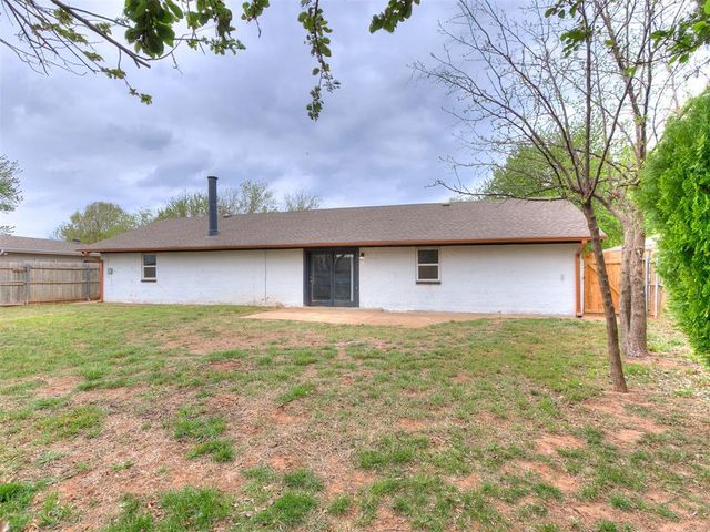 8920 Kenny Circle, Oklahoma City, OK 73132