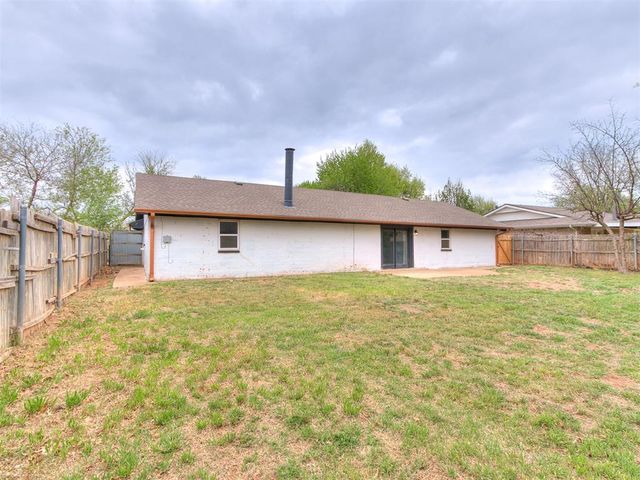 8920 Kenny Circle, Oklahoma City, OK 73132