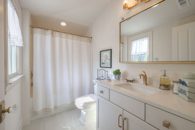 304 Stewart St, Franklin, TN 37064