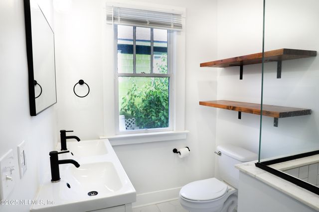 2664 ERNEST Street, Jacksonville, FL 32204