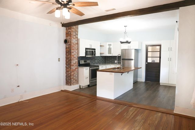 2664 ERNEST Street, Jacksonville, FL 32204