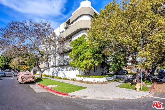 1481 S Shenandoah Street 102, Los Angeles, CA 90035
