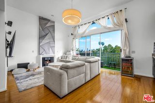 1481 S Shenandoah Street 102, Los Angeles, CA 90035