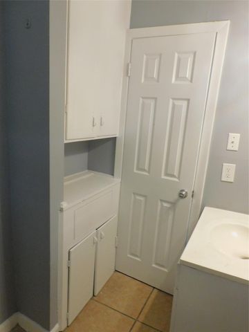 3719 Meadowlake Road, Pasadena, TX 77503