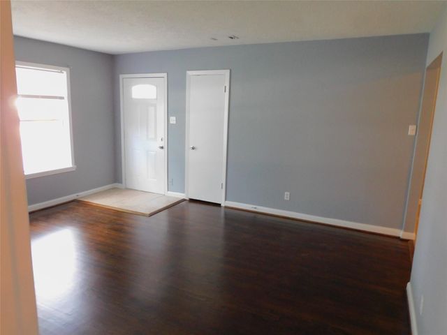 3719 Meadowlake Road, Pasadena, TX 77503