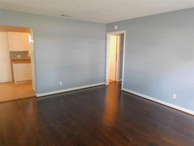 3719 Meadowlake Road, Pasadena, TX 77503