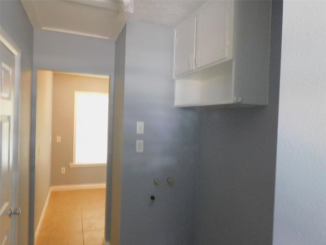 3719 Meadowlake Road, Pasadena, TX 77503