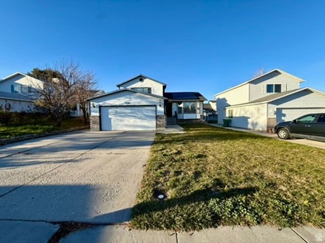 5198 W CRUS CORVI RD RD, West Jordan, UT 84081