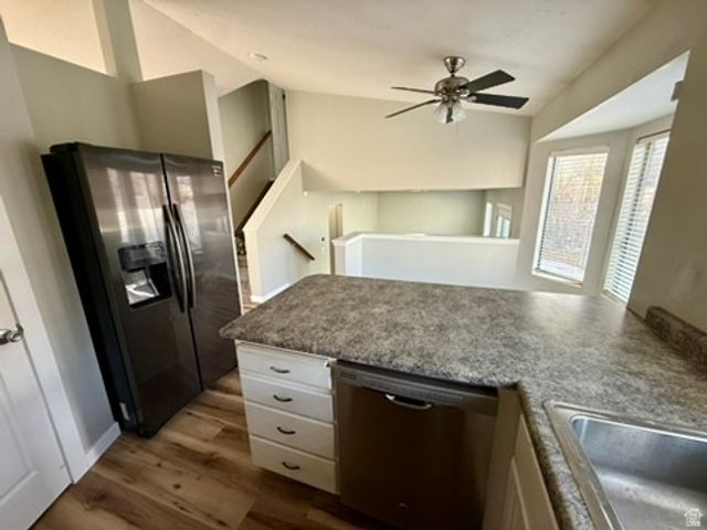 5198 W CRUS CORVI RD RD, West Jordan, UT 84081