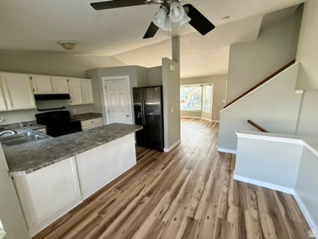 5198 W CRUS CORVI RD RD, West Jordan, UT 84081