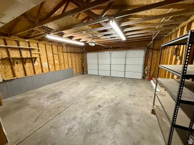 5198 W CRUS CORVI RD RD, West Jordan, UT 84081