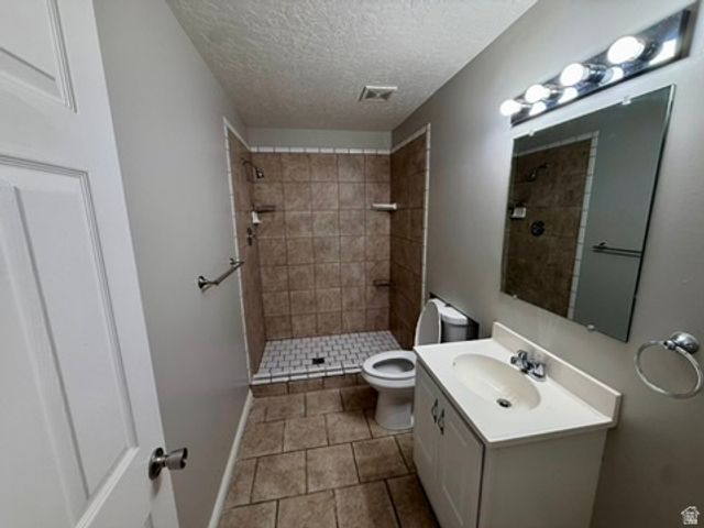 5198 W CRUS CORVI RD RD, West Jordan, UT 84081