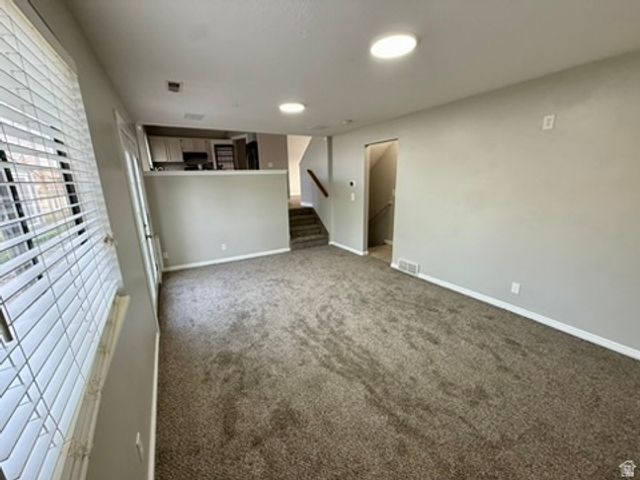 5198 W CRUS CORVI RD RD, West Jordan, UT 84081