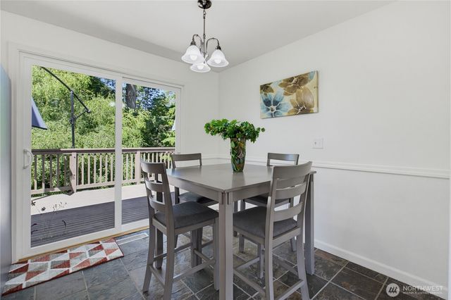 11267 145th Avenue SE, Renton, WA 98059