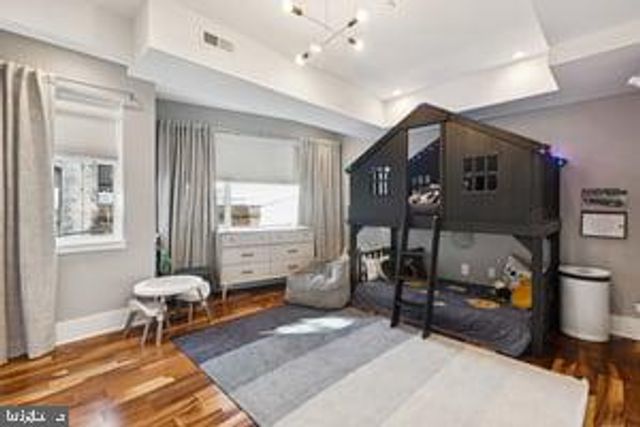 819 N ORKNEY ST, Philadelphia, PA 19123