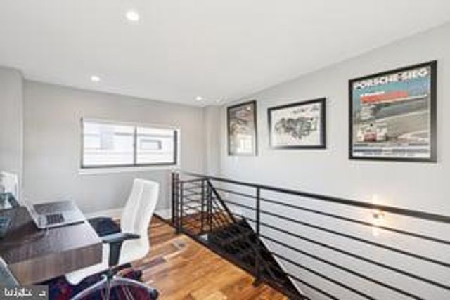 819 N ORKNEY ST, Philadelphia, PA 19123