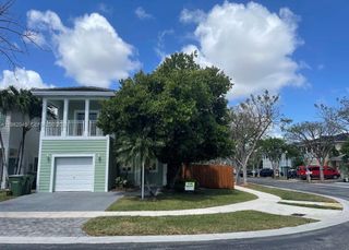 390 NE 35th Ave 0, Homestead, FL 33033