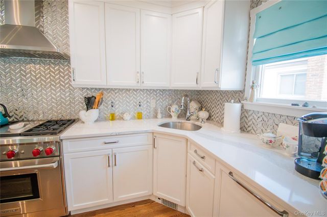 3345 Parkway Drive, Baldwin, NY 11510