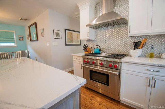 3345 Parkway Drive, Baldwin, NY 11510