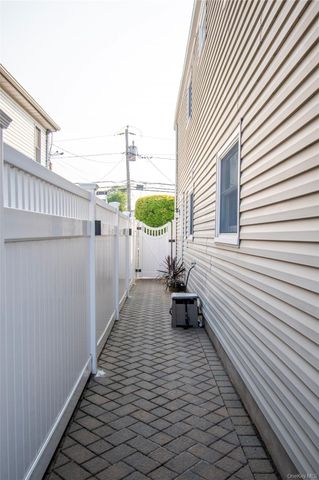 3345 Parkway Drive, Baldwin, NY 11510